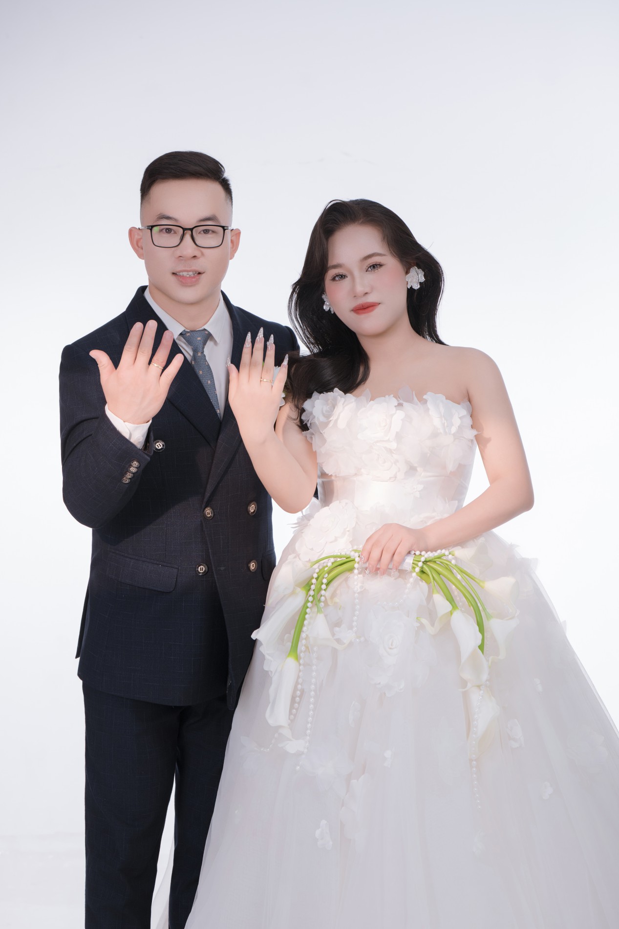 Thanh Nhàn – Văn Cháng